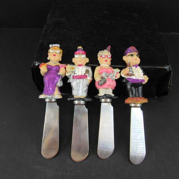 Boston Warehouse 4 3/4" Cheese Knives Spreaders New Years 2000 Revelers Lot of 4 - Picture 1 of 7